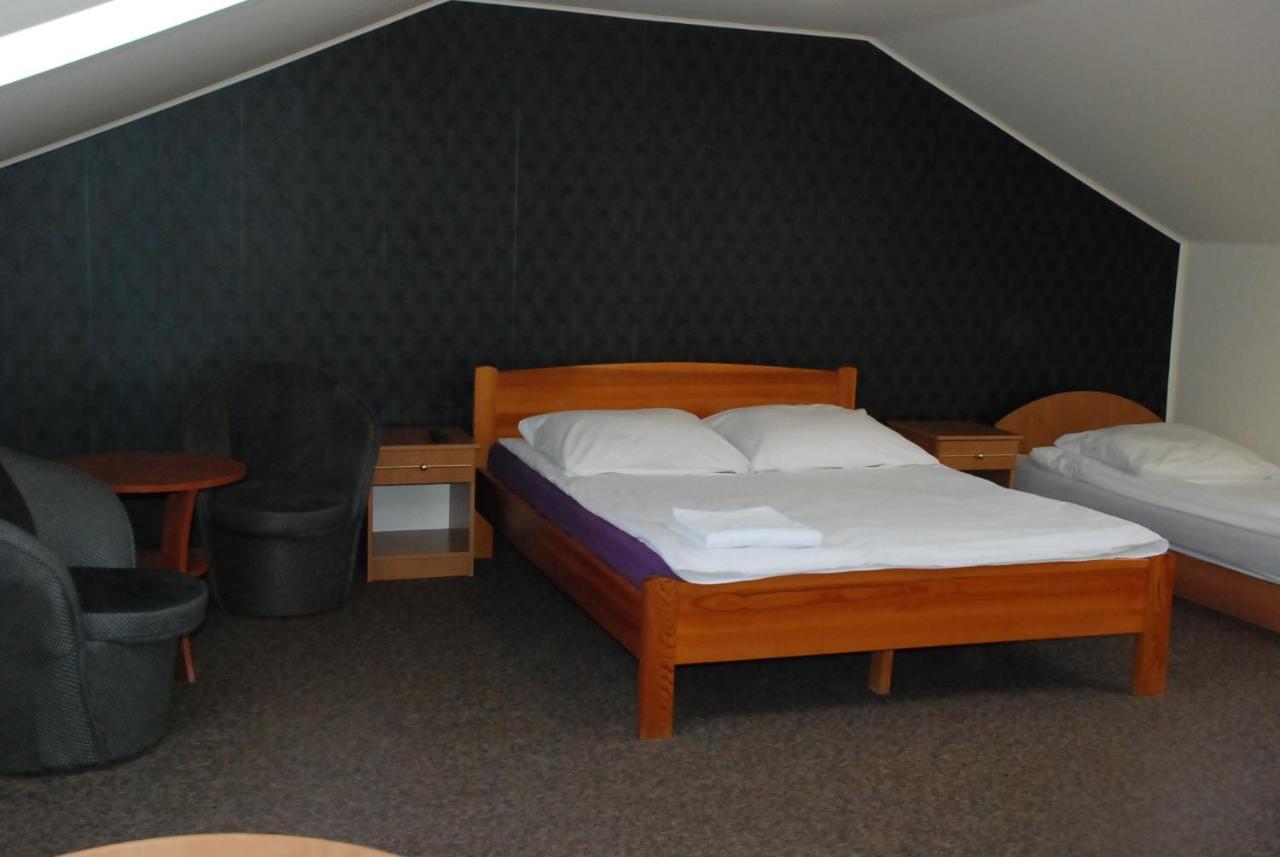 Hotelik Manhatan Radzyn Podlaski Ngoại thất bức ảnh
