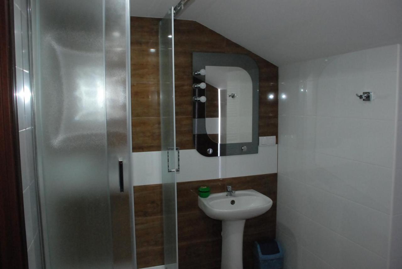 Hotelik Manhatan Radzyn Podlaski Ngoại thất bức ảnh