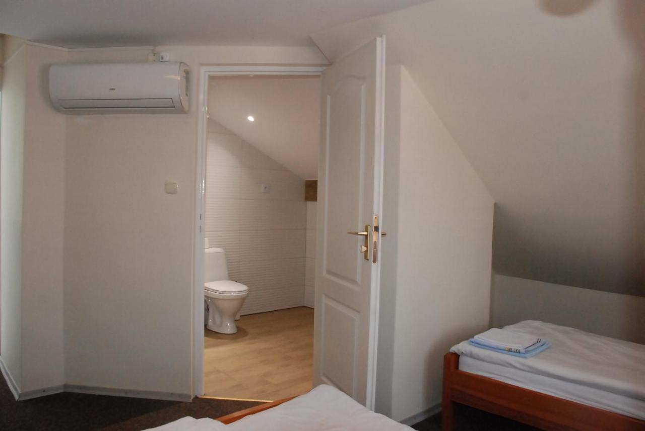 Hotelik Manhatan Radzyn Podlaski Ngoại thất bức ảnh