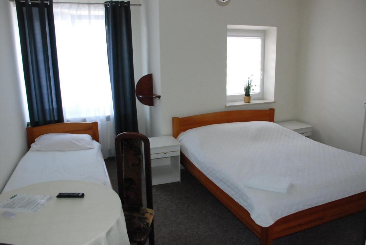 Hotelik Manhatan Radzyn Podlaski Ngoại thất bức ảnh